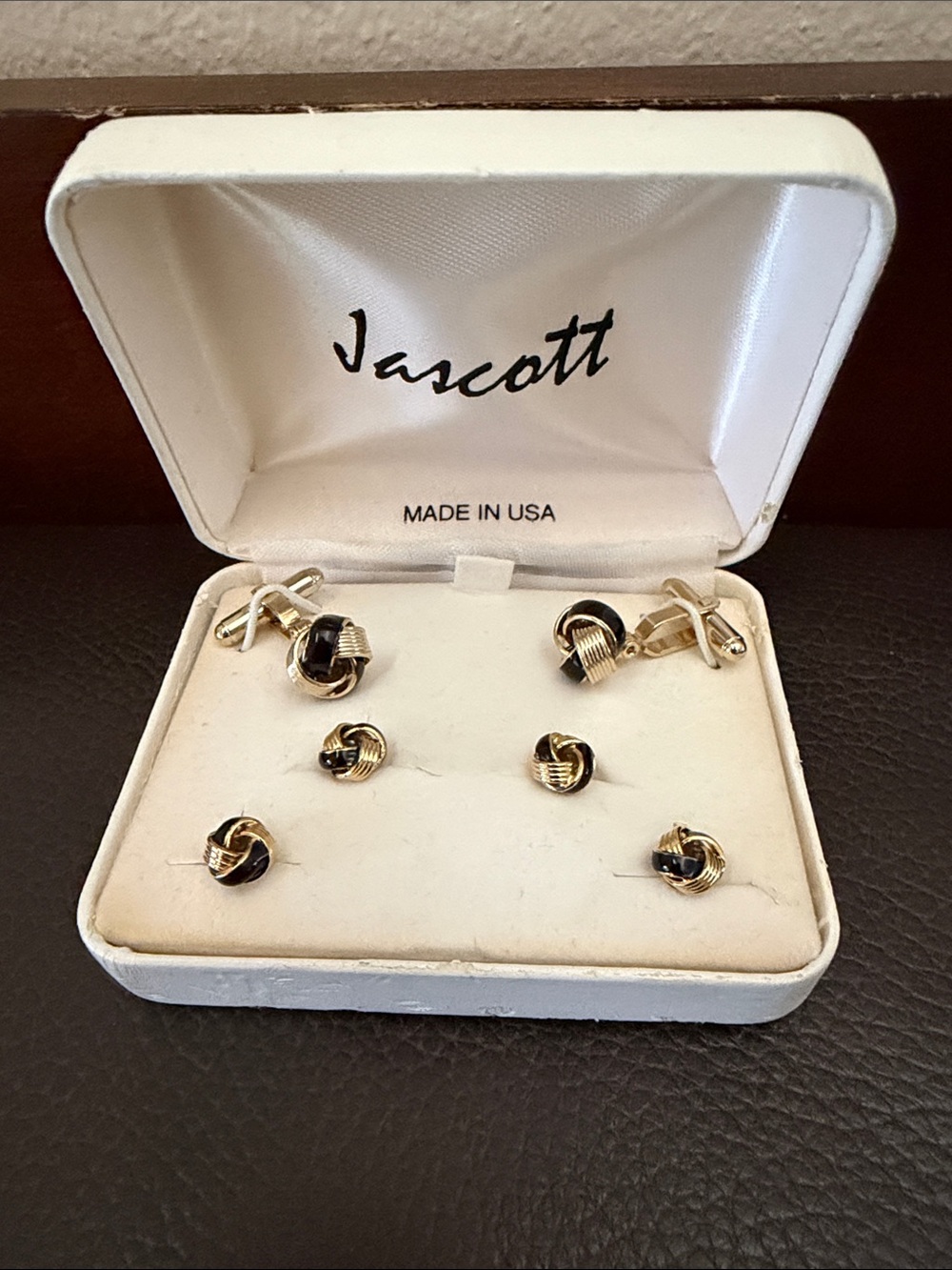 Vintage Cuff Links & Shirt Stud Set Features Gold-Tone & Black Knot Design